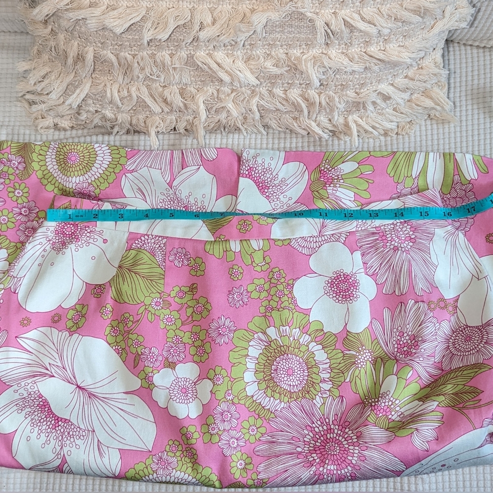 Sag Harbor Floral Pattern Skirt - Picture 4 of 9